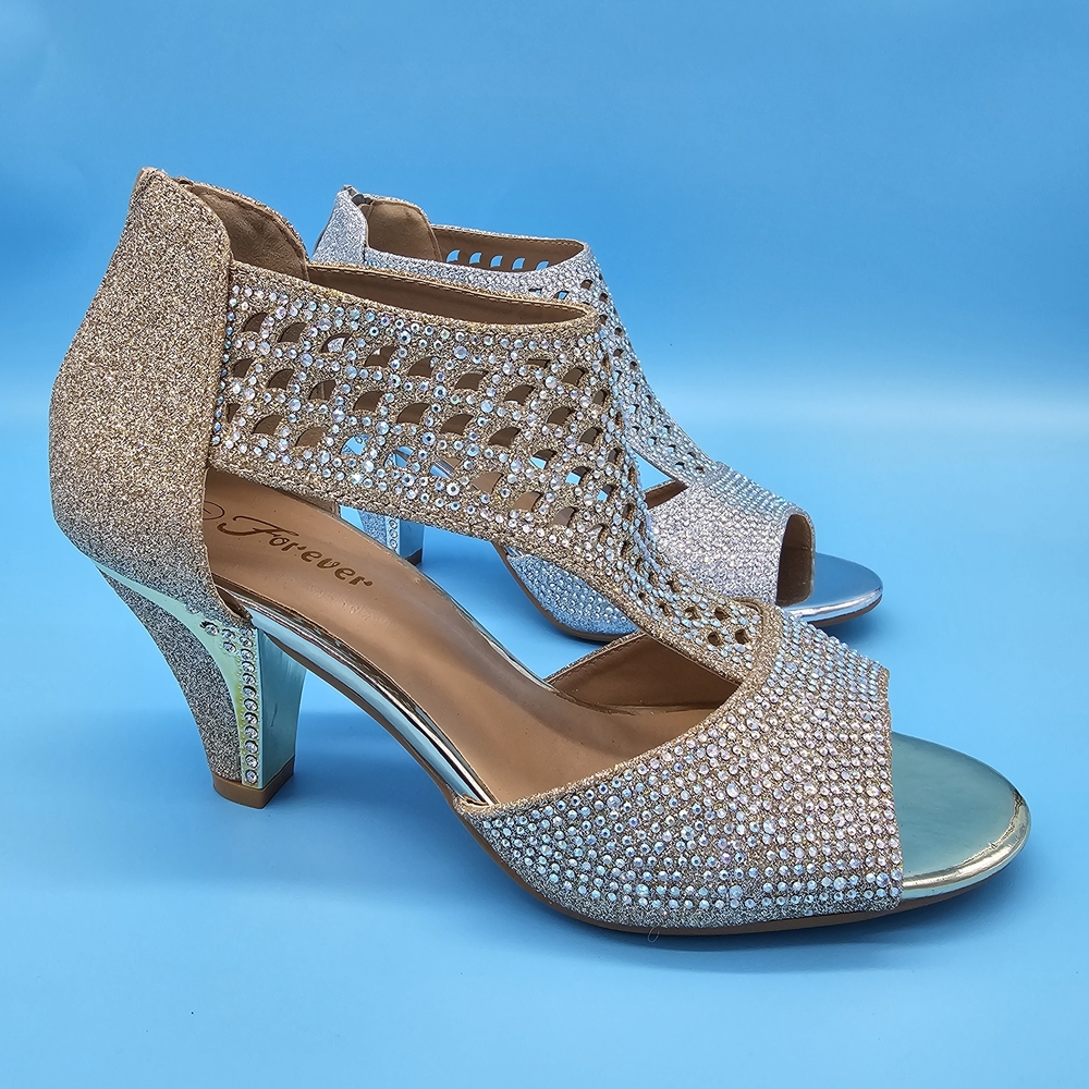 Forever Link Glittering Silver Heels